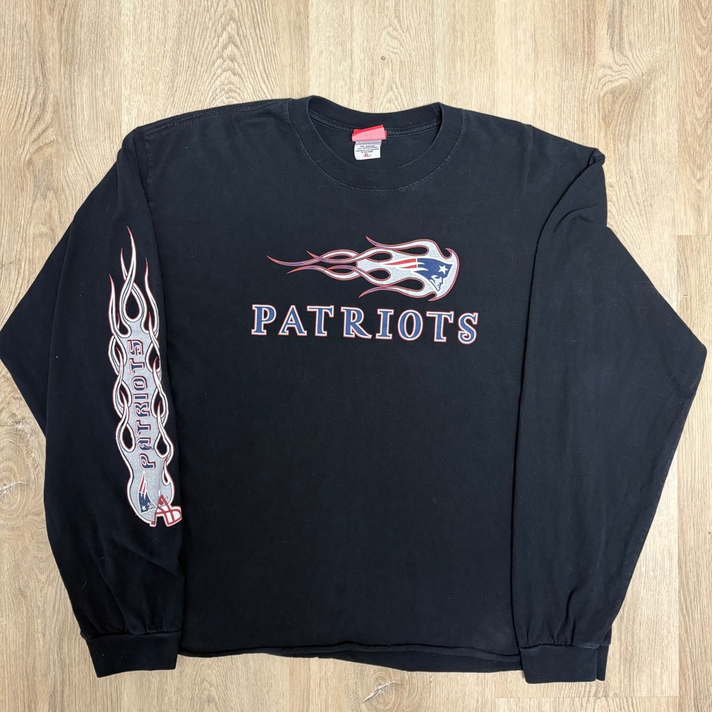 Vintage Y2K New England Patriots Long Sleeve Tribal Flame Sleeve Hit Size XL